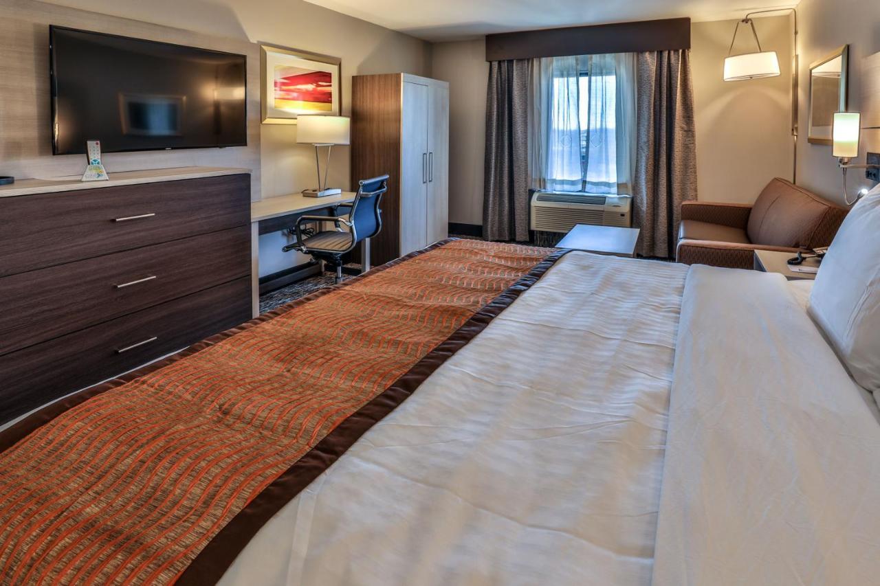 Western Executive Residency