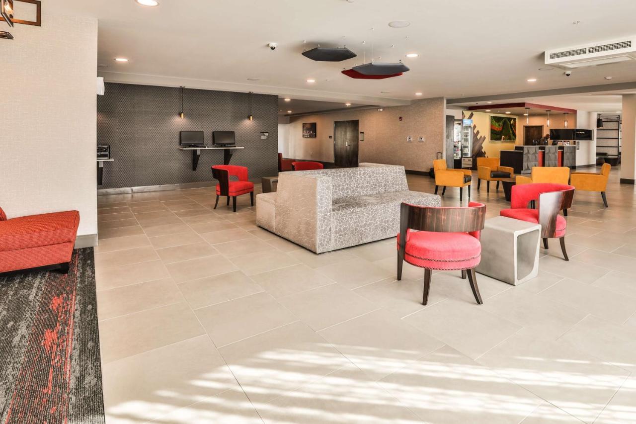 Western Executive Residency Hotel